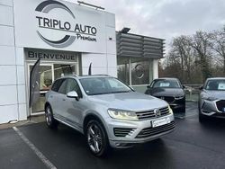 Gris Utilisé 2017 VW Touareg R-line SUV | 30 990 € (Prix assez cher)
