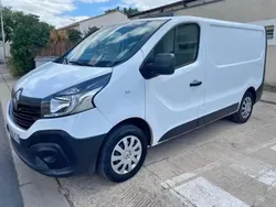 Blanc Utilisé 2017 Renault Trafic Van | 7 000 €