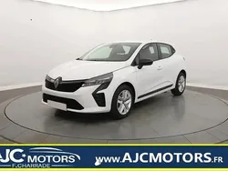 Blanc Nouvelle 2024 Renault Clio V Evolution | 19 980 € (Prix juste)
