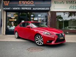 Rouge Utilisé 2016 Lexus IS300h Business Edition Berline | 21 990 €