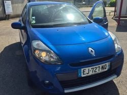 Bleu Utilisé 2009 Renault Clio III Berline | 3 500 € (Prix juste)