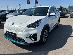 Blanc Utilisé 2020 Kia e-Niro 2 SUV | 19 999 € (Prix juste)