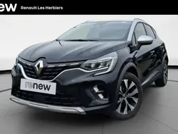 Noir Utilisé 2024 Renault Captur Techno SUV | 19 480 € (Prix juste)