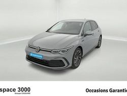 Utilisé 2024 VW Golf VIII R-line | 33 990 € (Prix assez cher)