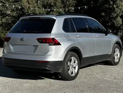 Gris Utilisé 2018 VW Tiguan SUV | 18 500 € (Super prix)