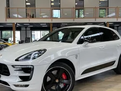 Blanc Utilisé 2017 Porsche Macan Turbo Performance Package SUV | 62 990 € (Prix cher)
