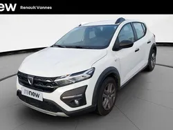 Blanc Utilisé 2022 Dacia Sandero Essentiel Citadine | 13 870 € (Prix juste)