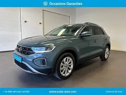 Utilisé 2023 VW T-Roc Life SUV | 24 990 € (Prix juste)