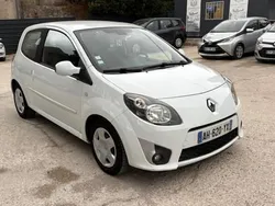Utilisé 2009 Renault Twingo Dynamique Citadine | 4 390 € (Prix assez cher)