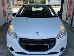 Utilisé 2014 Peugeot 208 Active Citadine | 5 800 € (Bon prix)