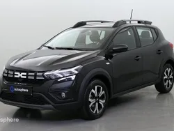 Noir Utilisé 2024 Dacia Sandero Expression Citadine | 15 999 € (Prix juste)