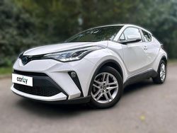 Blanc Utilisé 2023 Toyota C-HR SUV | 25 190 € (Prix juste)