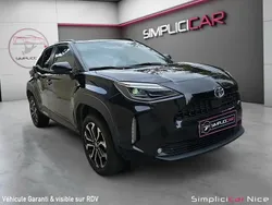 Noir Utilisé 2023 Toyota Yaris Hybrid Design | 22 990 € (Prix juste)