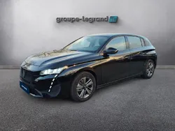 Noir Utilisé 2023 Peugeot 308 Active Berline | 22 980 € (Prix juste)