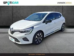 Blanc Utilisé 2022 Renault Clio V Evolution | 14 392 € (Prix juste)