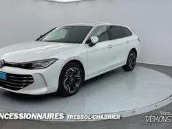 Utilisé 2024 VW Passat Elegance Berline | 45 200 €