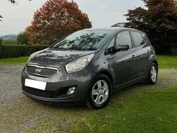 Gris Utilisé 2010 Kia Venga Active Citadine | 2 990 €