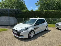 Blanc Utilisé 2011 Renault Clio III Trophy Berline | 13 990 €