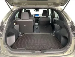 Utilisé 2022 Toyota Yaris Hybrid Design | 23 490 € (Prix juste)