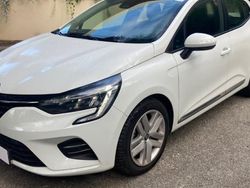 Utilisé 2022 Renault Clio V Business Citadine | 14 990 € (Bon prix)