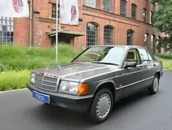 Gris Utilisé 1987 Mercedes 190 Berline | 19 900 €