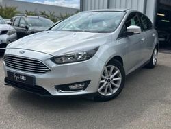 Gris Utilisé 2015 Ford Focus Titanium Berline | 8 990 € (Prix cher)