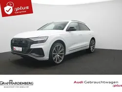 Blanc Utilisé 2023 Audi Q8 S-Line SUV | 75 380 € (Prix juste)