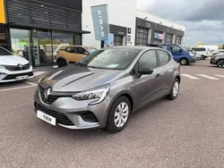 Gris Utilisé 2023 Renault Clio V SE Citadine | 13 497 € (Prix juste)