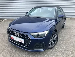Bleu navarre métallisé Utilisé 2023 Audi A1 Sportback Business Citadine | 23 990 € (Prix juste)