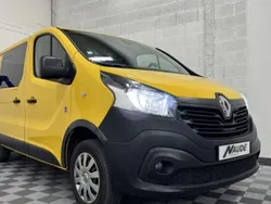 Jaune Utilisé 2017 Renault Trafic Van | 22 990 € (Prix cher)