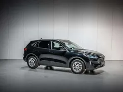 Blanc Utilisé 2022 Ford Kuga SUV | 22 950 € (Super prix)