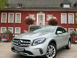 Gris Utilisé 2018 Mercedes GLA200 SUV | 17 990 € (Prix juste)