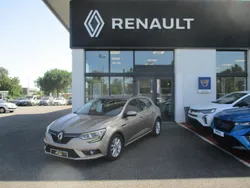 Utilisé 2015 Renault Mégane III Zen Berline | 10 980 € (Prix assez cher)