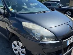 Utilisé 2010 Renault Scénic III Authentique Monospace | 5 490 €