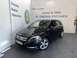 Noir Utilisé 2012 Mercedes B200 Classic Monospace | 12 890 €