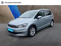 Utilisé 2024 VW Touran Life Monospace | 33 990 € (Bon prix)