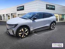 Utilisé 2022 Renault Mégane Techno Berline | 19 690 € (Prix juste)