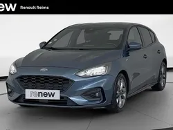 Bleu Utilisé 2018 Ford Focus ST-Line Berline | 14 990 € (Prix assez cher)