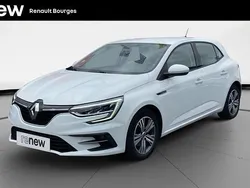 Blanc Utilisé 2023 Renault Mégane IV Evolution Berline | 16 990 € (Prix juste)