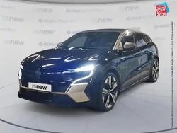 Noir étoilé / toit gris schiste Occasion 2023 Renault Megane E-Tech Iconic SUV | 23 499 €