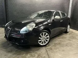 Noir Utilisé 2010 Alfa Romeo Giulietta Citadine | 6 990 €