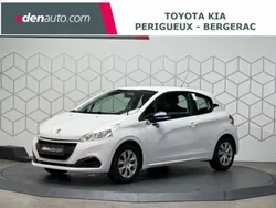 Blanc Utilisé 2018 Peugeot 208 Citadine | 7 500 € (Prix juste)