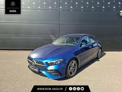 Bleu Utilisé 2024 Mercedes A200 AMG line | 34 800 € (Bon prix)
