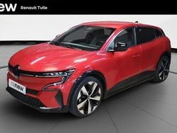 Rouge Utilisé 2022 Renault Mégane Techno Berline | 17 990 € (Bon prix)