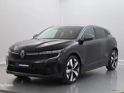 Noir Utilisé 2022 Renault Mégane Techno SUV | 24 499 € (Bon prix)