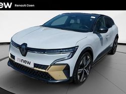 Gris Utilisé 2022 Renault Mégane Equilibre Berline | 24 990 € (Prix juste)
