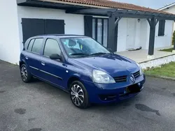 Utilisé 2008 Renault Clio II Authentique Berline | 2 250 € (Prix juste)