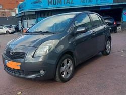 Utilisé 2008 Toyota Yaris Team Berline | 4 390 € (Prix juste)