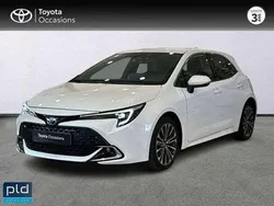 Utilisé 2024 Toyota Corolla Design Berline | 24 990 € (Prix juste)