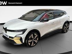 Blanc Utilisé 2022 Renault Mégane Iconic Berline | 24 490 € (Prix juste)